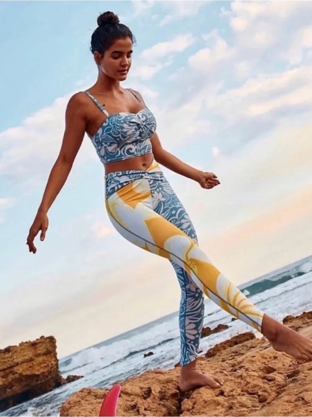 Free People Movement Women's Blue & Yellow Double Take Leggings Size Medium